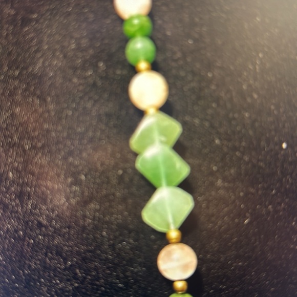 Beautiful Genuine Antique Green and Pink Jade Necklace - Picture 5 of 5